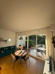 Coves Noves Nice apartment of 75 m2 10 minutes walk from the beach of Arenal den Castell