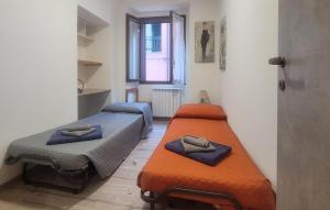 Cozy Apartment In Carro With Wifi
