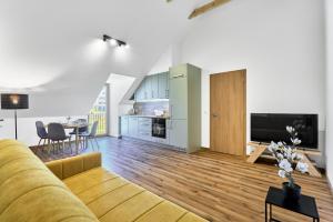 OK House Plešivec by Mountain ways