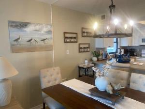 Sunswept 508 by ALBVR - Beautiful Beachfront Corner Condo
