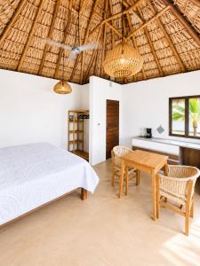 La Punta Ocean Breeze Suites - Palapa Suite