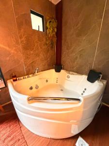 Casa Colmena opción jacuzzi interior