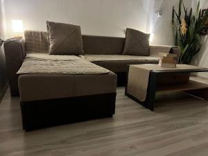 Central Point Apartment