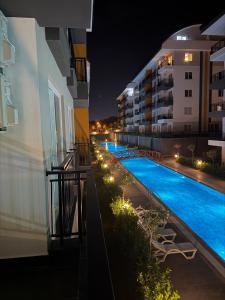 Alanya Okurcalar 126 m Havuzlu İki Yatak Odalı Dubleks