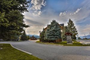 Sable Ridge Pet Friendly by StayIn