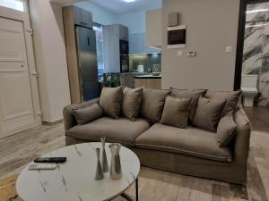 Plus 10 Thessaloniki