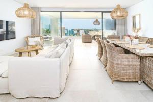Cah - Large Terrace, Indoor Pool And Gym