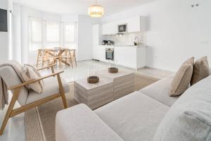 Lnm530 - Great Location With Private Roof Terrace