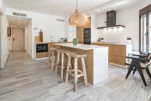 Gc - Spacious Flat In Golden Beach Marbella