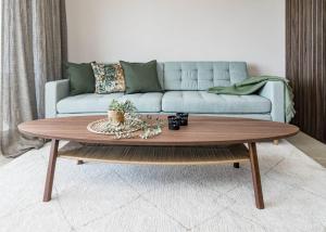 Jm94 - Totally Renovated In Stylish Design
