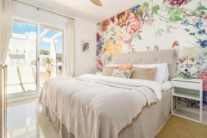 Bv373A - Corner Penthouse With Rooftop Terrace