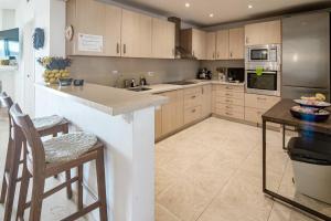 Ma - Elegant Apartment With Sea Views