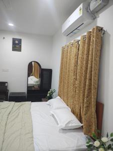 Acrobat Home Stay-Elegant Villa