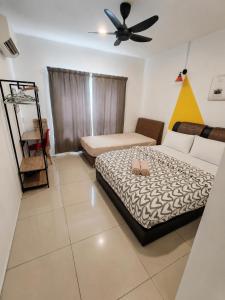 6 Superb PoolView Waterpark Manhattan Homestay Ipoh