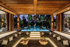 Villa Royal Paradise by BaliSuperHost