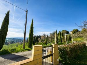 Casa Panorama on Top of the Hill in Tuscany