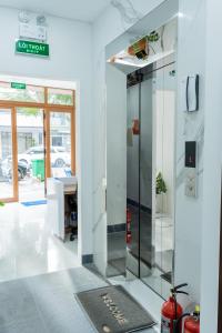 SEA MOON Hotel & Apartment Danang
