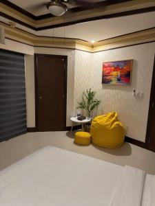 Smoke T Hotel