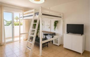 Lovely Apartment In Santa Cruz De Tenerife With Wifi