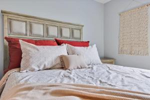 A La Mode 3 bedroom Home Meridian ID