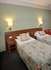 Ahotel