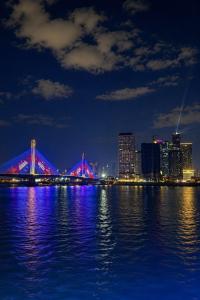 Spacious Riverside Apartment - River View - Phnom Penh