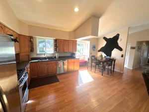 Sterling Riverfront Retreat - Private Kenai River Access
