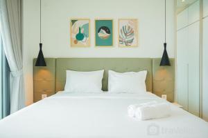 Cozy and Homey Studio at Bintaro Embarcadero Apartment By Travelio
