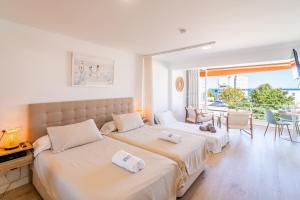 Cubos Sea View Studio 100m from the Beach
