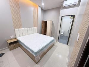 Maris Beachside Hotel Da Nang