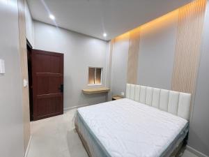 Maris Beachside Hotel Da Nang