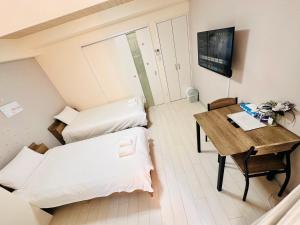 R SQUARE Nipponbashi Room No 202