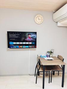 R SQUARE Nipponbashi Room No 202
