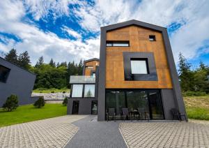 Malinka Family Apartment - Cozy Apartment direct on ski slope and forest