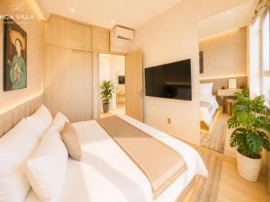 Hoa Villa 3-10 pax-D1-Landmark 81 Balcony View- Near Ben Thanh Market