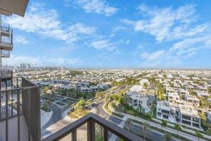 Vacationer Holiday Homes l Chic 1 Bed l Walking Distance to Dubai Hills Mall