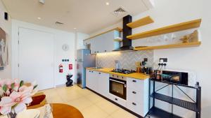 Vacationer Holiday Homes l Chic 1 Bed l Walking Distance to Dubai Hills Mall