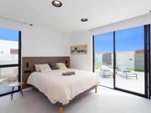 Strelitzia Luxury House