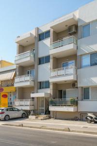 Costa Apartment