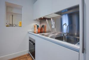 DAVID Signature - Spacious 2BR & 2BA - 5 min to Duomo
