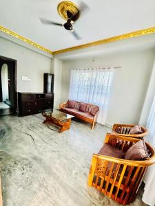 Dhanyabad Service Apartment