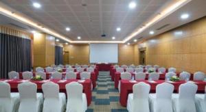 Serene Beach Hotel Danang
