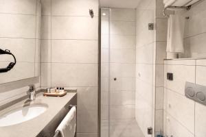 Ess Hotel