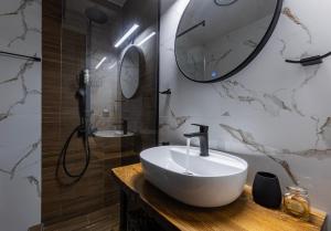 Oikia 4 you II Romantic studio center Thessaloniki
