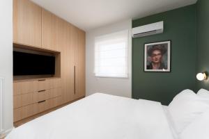 Luxury 4Bedrooms Stay in North Athens