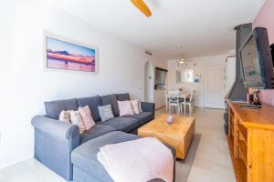 Cubos Benalmadena Apartment Pool & Parking