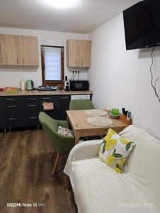 Lemon & Lime Apartmanok Mikepércs Debrecen közelében