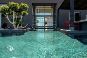 Anzo Villas