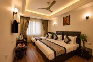 Airport Hotel Grand