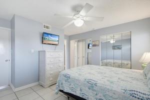 Summer House West B105